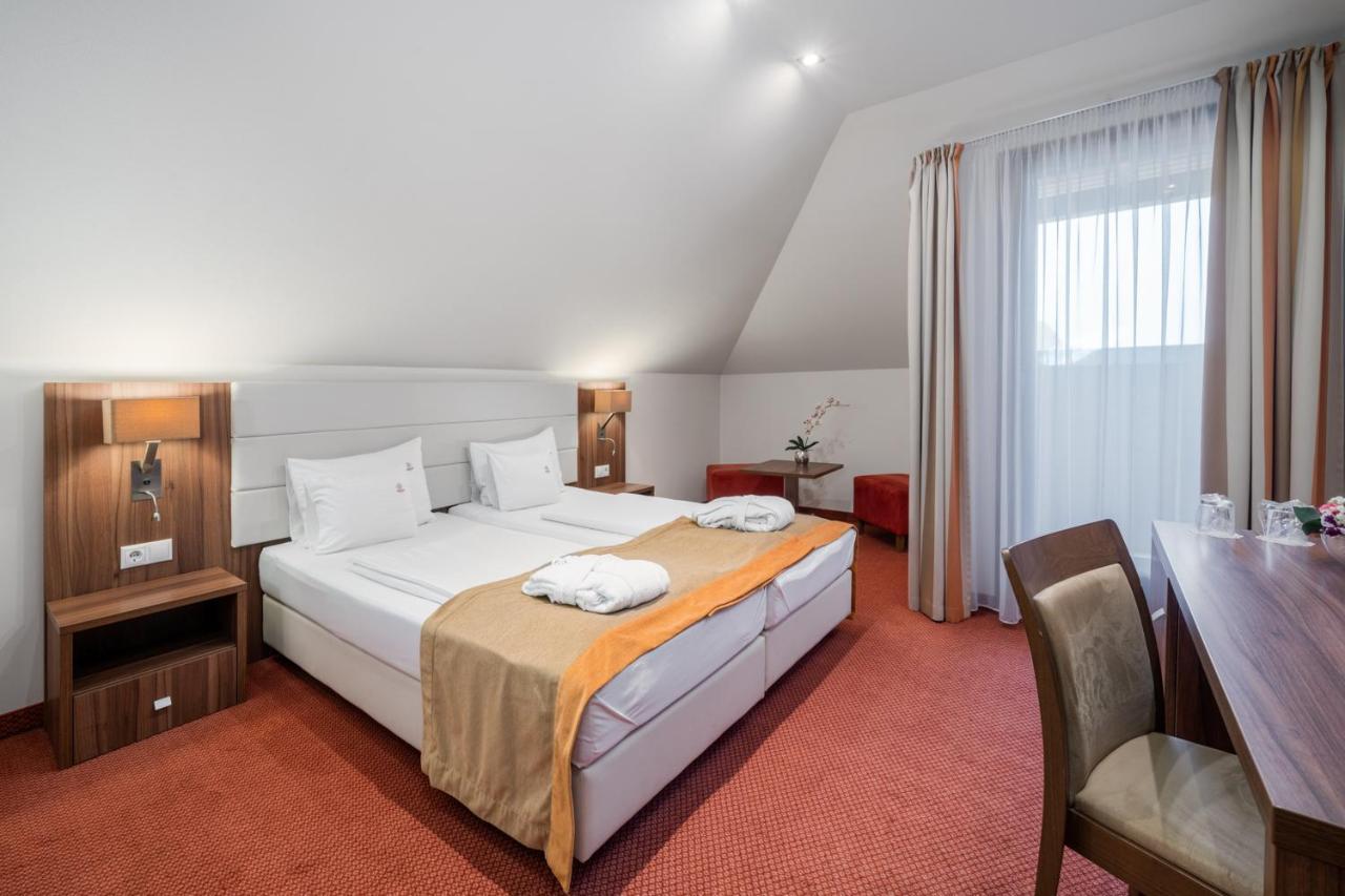 Bükkös Hotel&Spa Szentendre Buitenkant foto